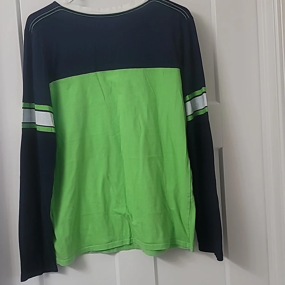 Seahawks Ladies V-neck, Long Sleeve Size XL - Picture 4 of 4